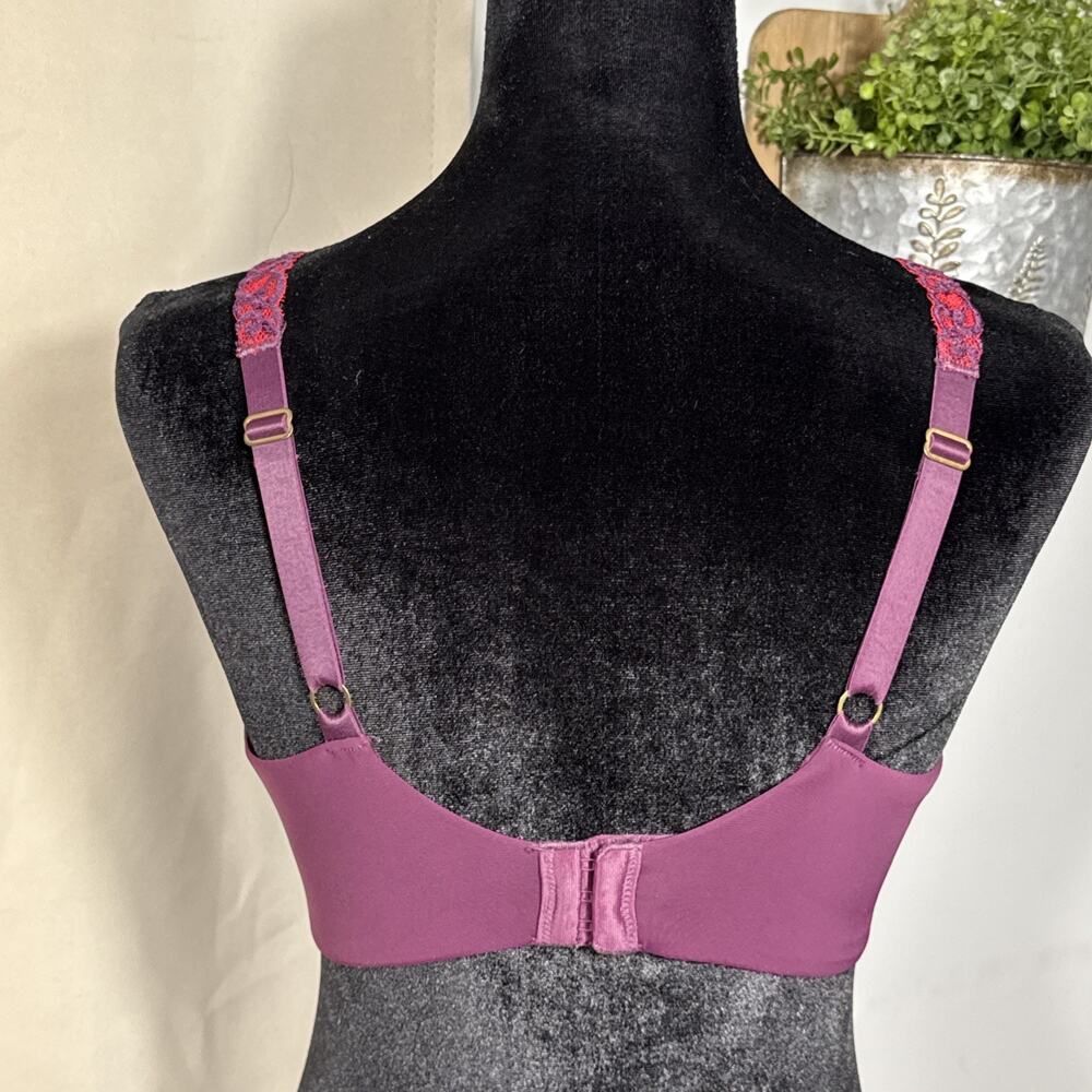 Natori Bra 36DD Purple Plum Molded Underwire Floral Lace Strap Padded - Picture 3 of 6